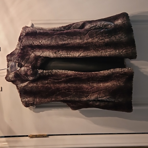 Jackets & Blazers - LADIES Reversible Vest